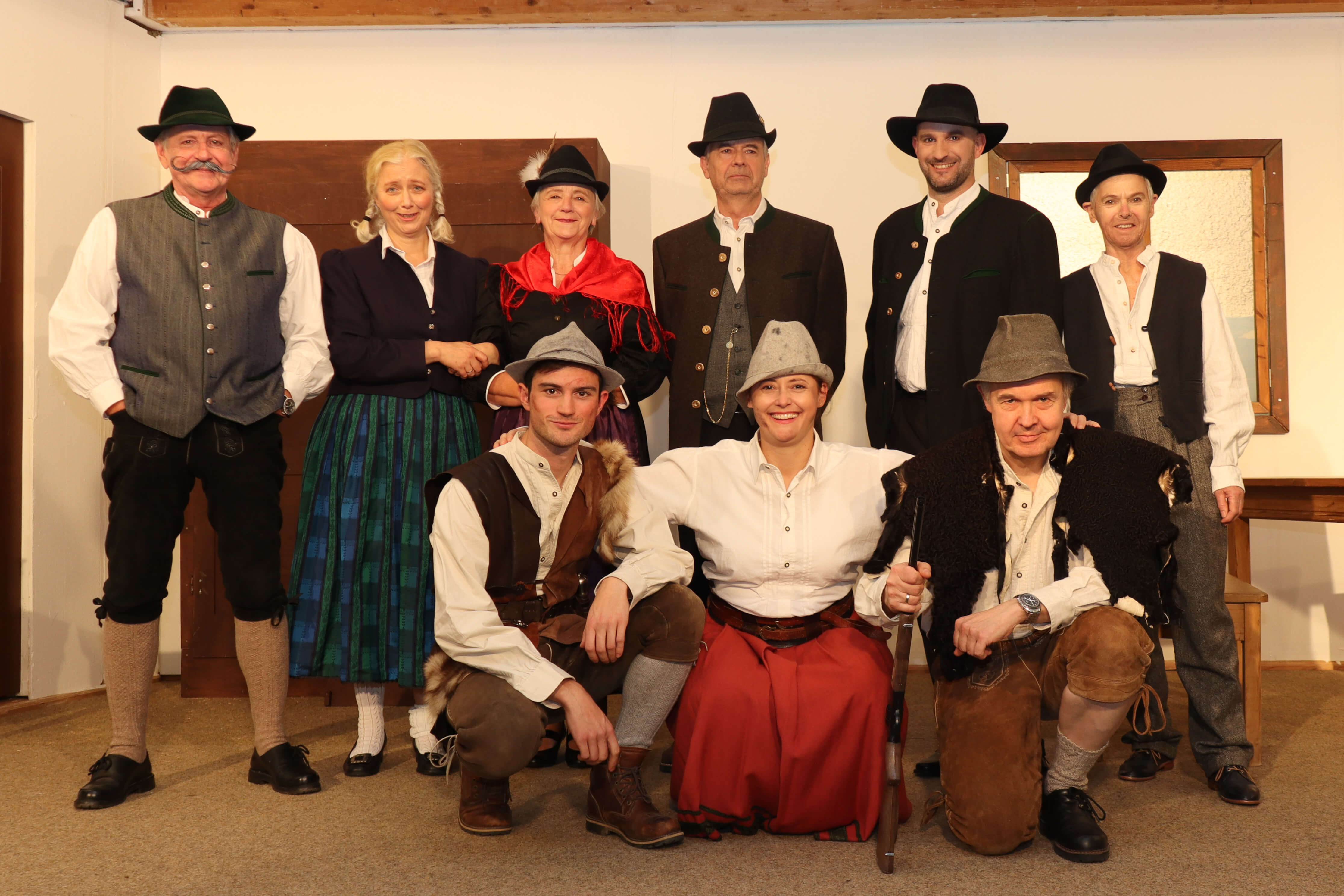 Pressefoto zum Theaterstück 'Da Raubapfaff' der Theatergruppe Verklärung Christi.